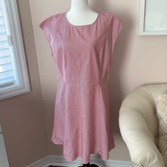 tommy Hilfiger Summer Dress. - Picture 1 of 6